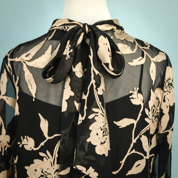 Ports 1961 Size 8 Black Floral Print Sheer Mesh Tie Mock Neck Long Sleeve Top - Picture 2 of 6